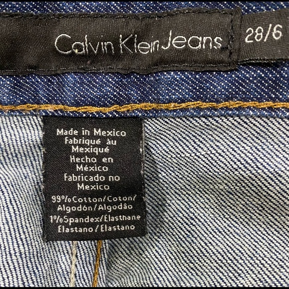 EUC Calvin Klein Flare Fit Jeans. - Picture 2 of 8